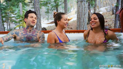 Brazzers – Snowbanging: Part 1