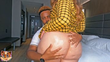 PAWG Alex Blair Fucks Her Best Friends Boyfriend