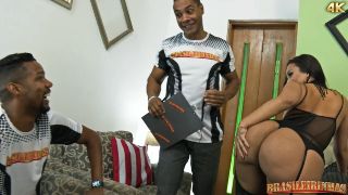 Vitoria Beatriz 3some