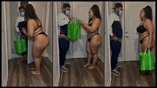 Beckkywylin Fucks The Delivery Guy