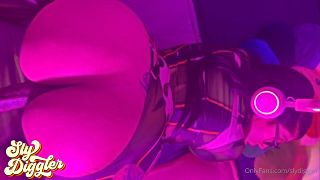 iLoveAoki Vs. SlyDiggler